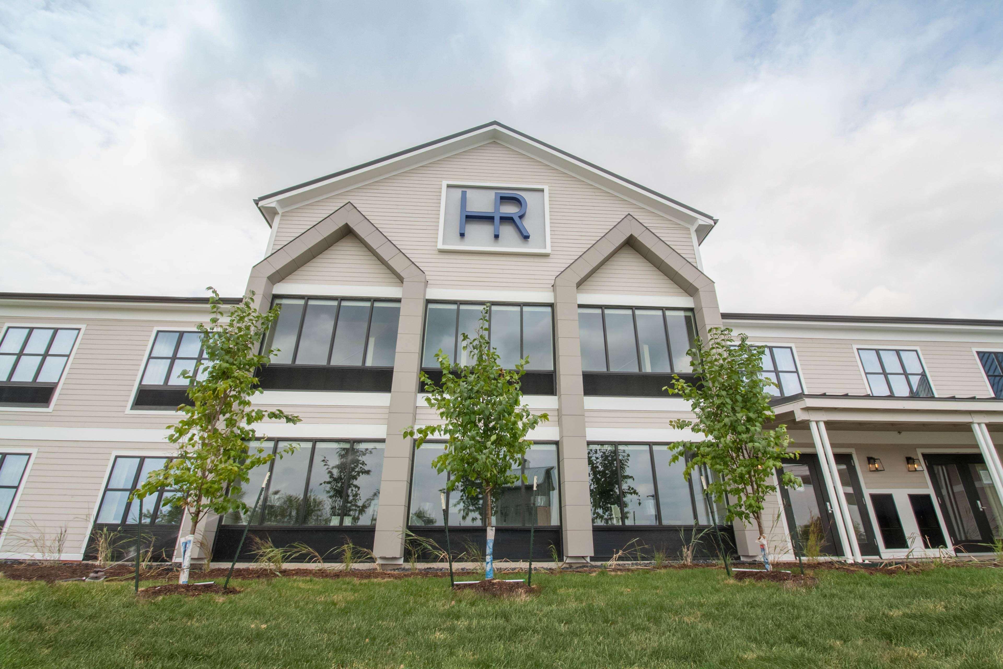 Hotel Renovo Des Moines Urbandale,Tapestry Collection Hilton Exterior photo